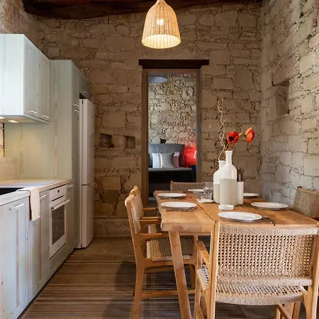 Exquisite 2br Modern W Private Pool 公寓 Agios Tychonas