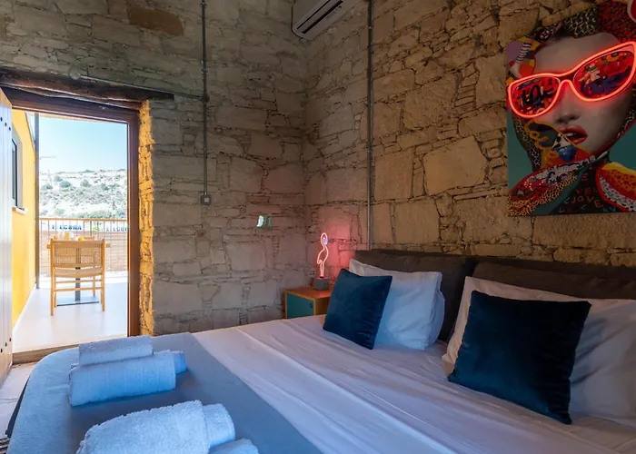 Exquisite 2br Modern W Private Pool * Agios Tychonas